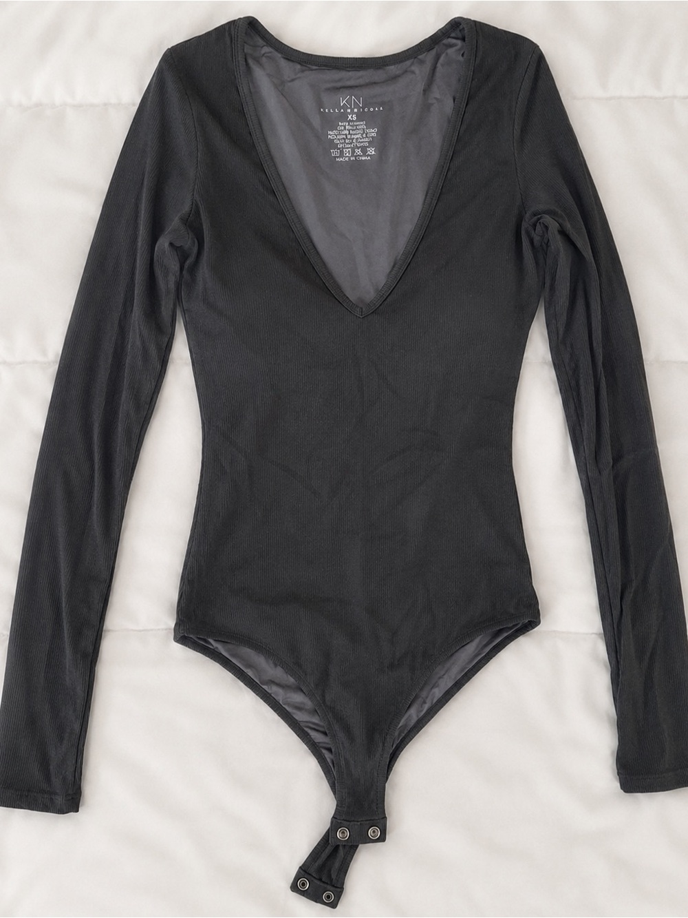 Klassy Network Black Ribbed Deep V Long Sleeve Bodysuit XS - Picture 2 of 2